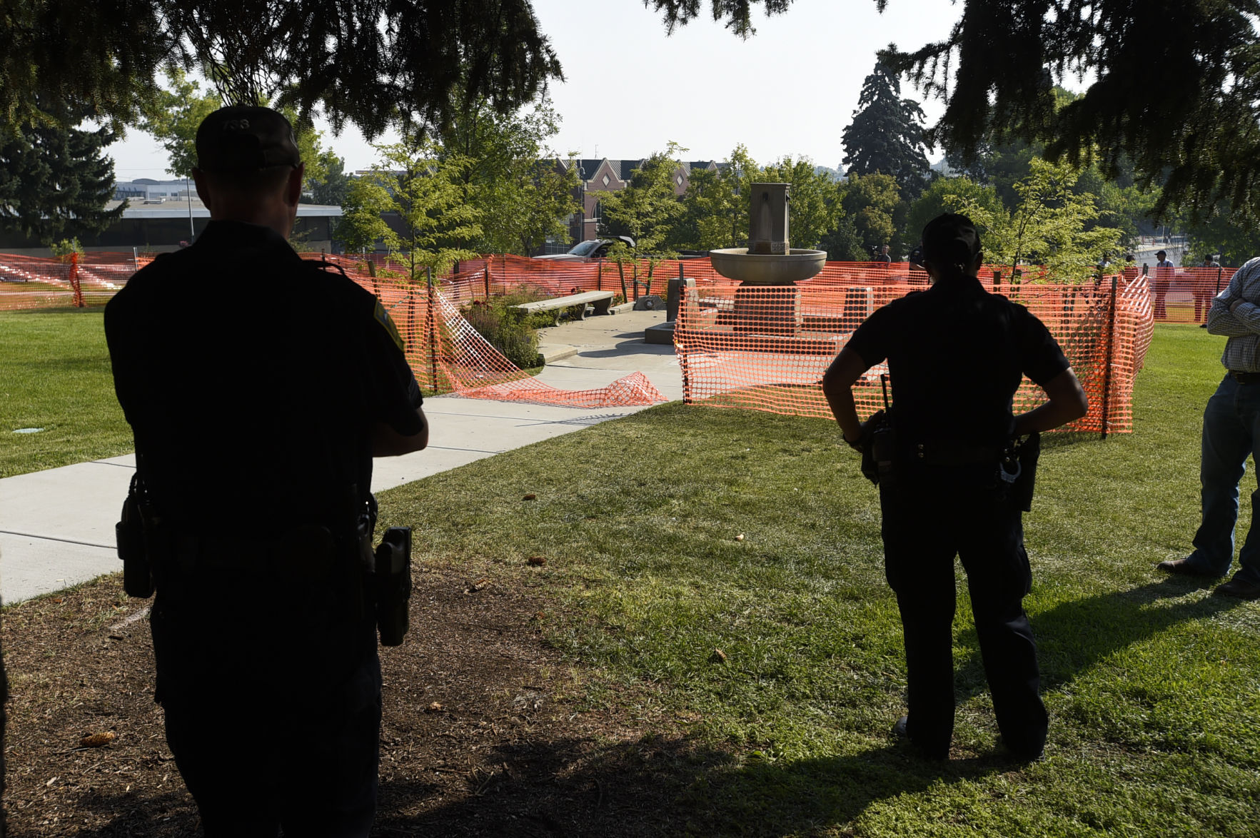 Removal of the Confederate Fountain at Hill Park